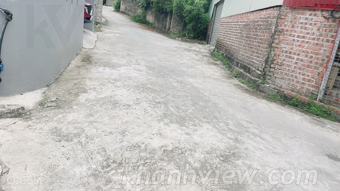 Khu dân cư xung quanh