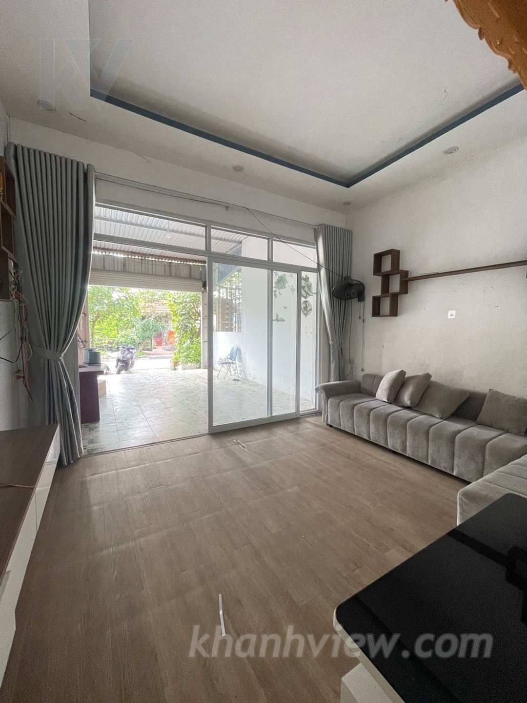 Mặt phố Vũ Hộ 5