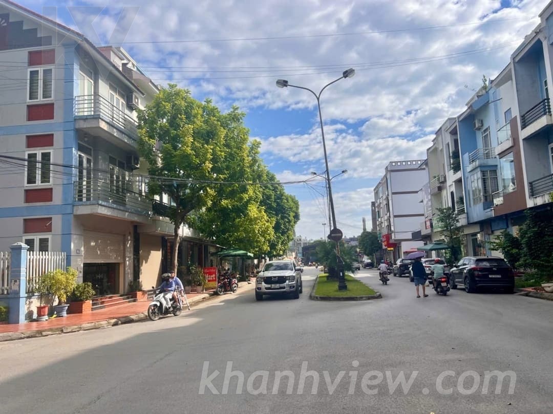 Nhà Trang Quan An Đồng 12