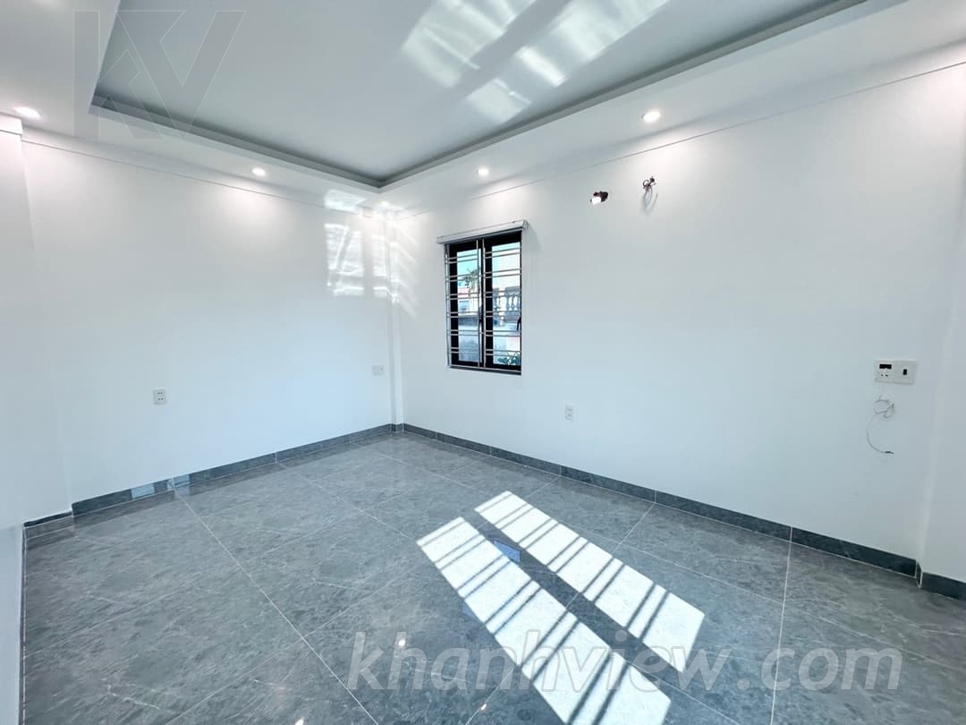 Phòng ngủ rộng rãi thoáng mát