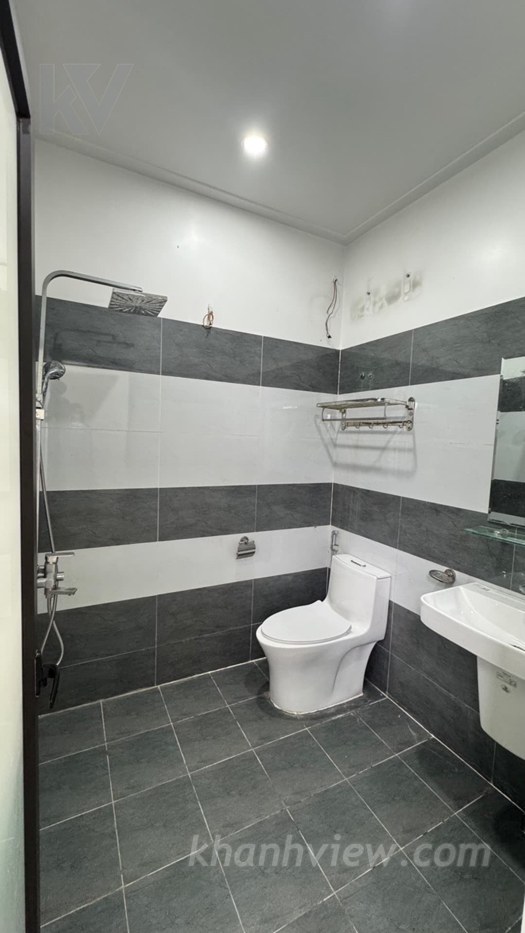 Ảnh nhà TKYDQ6ZH