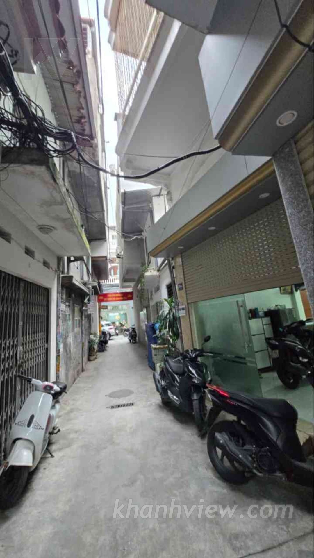 Ảnh 3 Nhà Hoàng Quý