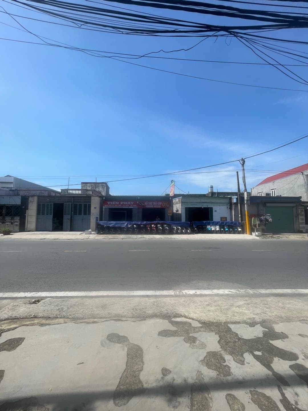Ảnh 5 - Đường 208 Hoàng Lâu Hồng Phong