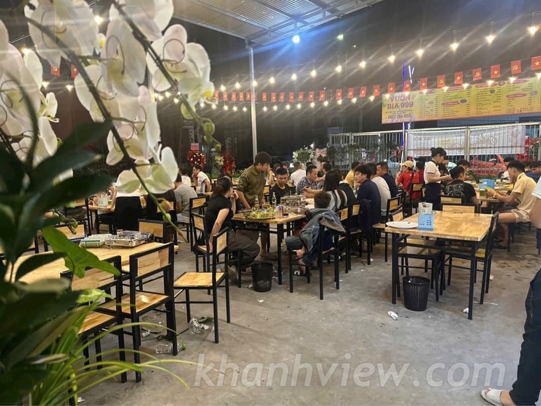 Nhà hàng đang kinh doanh